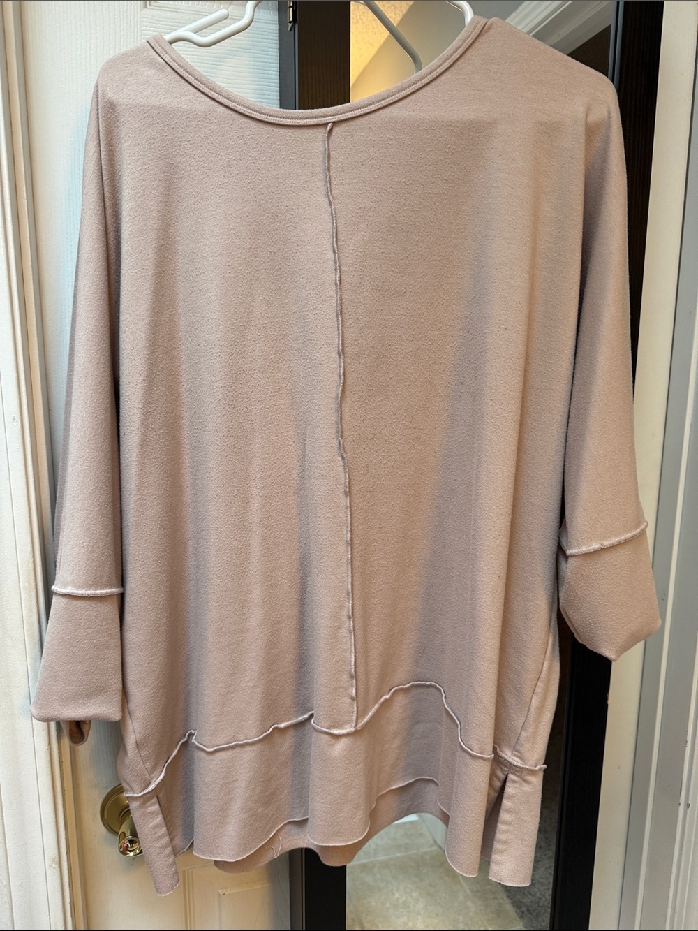 SPANX beige  Crewneck Top large